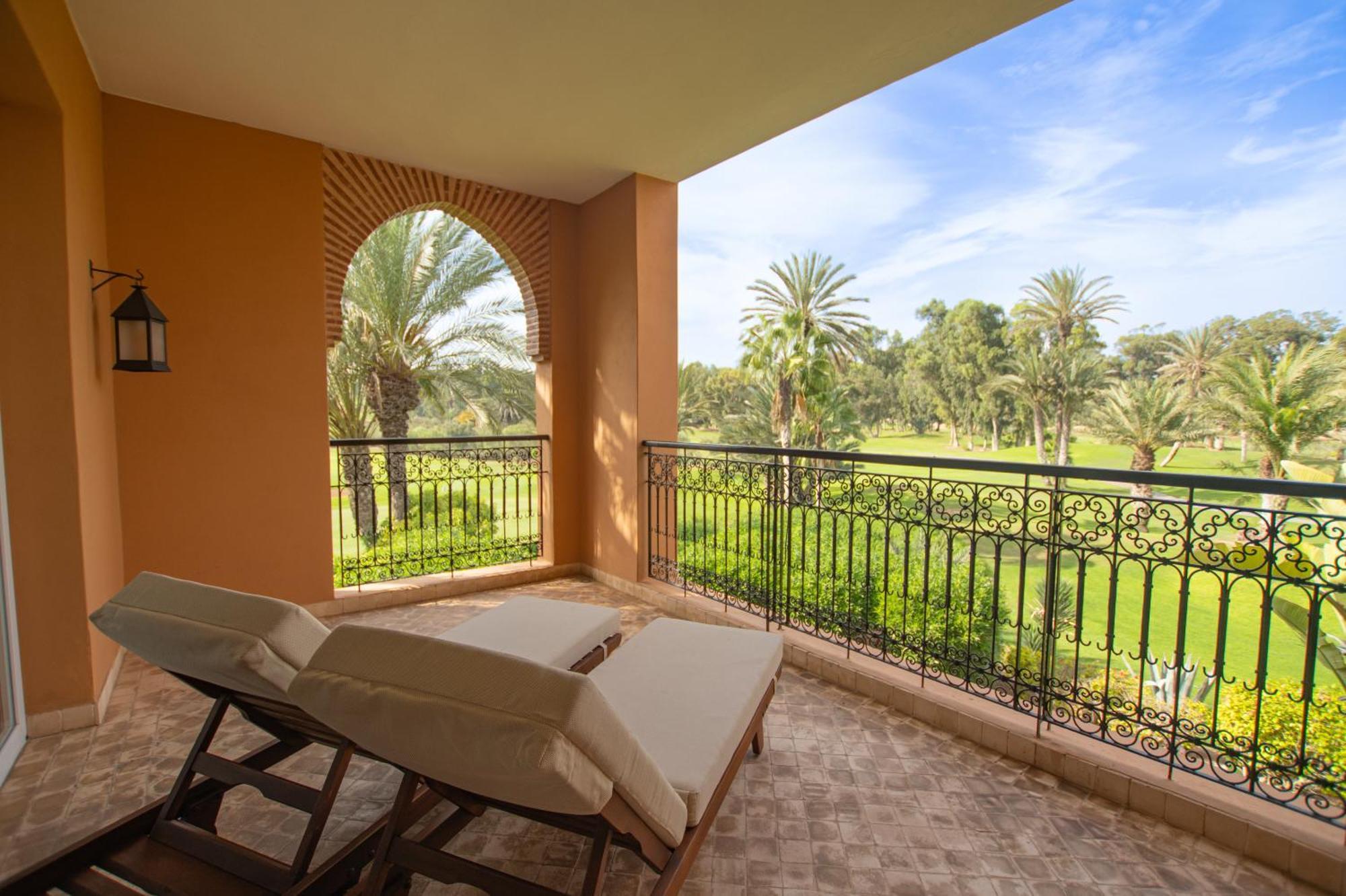 Tikida Golf Palace Агадир Экстерьер фото A balcony at the resort